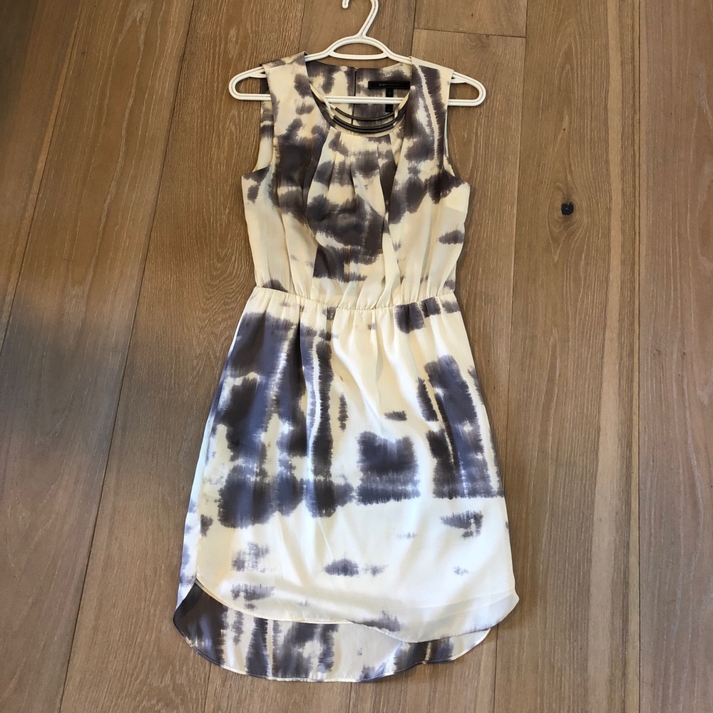 Bcbg tie die print dress